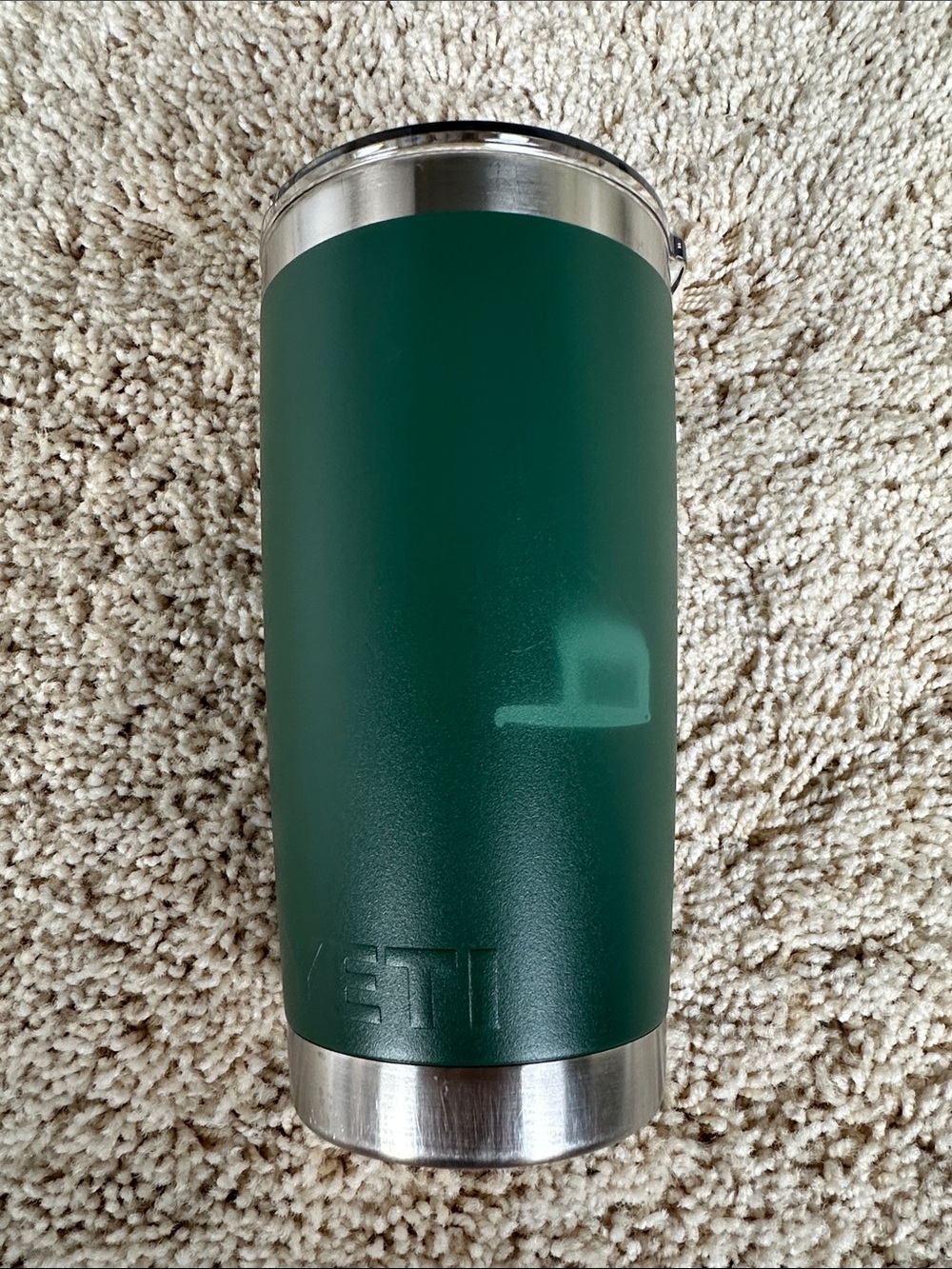 Yeti Forest Green Stainless Tumbler with Silver Accents 20oz - Picture 2 of 6